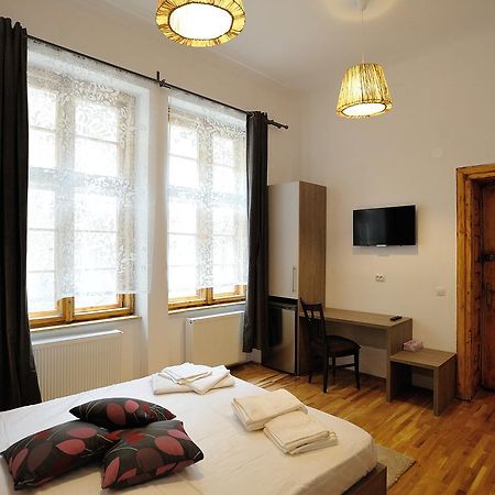 Dinicu Residence - Central Location Μπρασόβ Εξωτερικό φωτογραφία